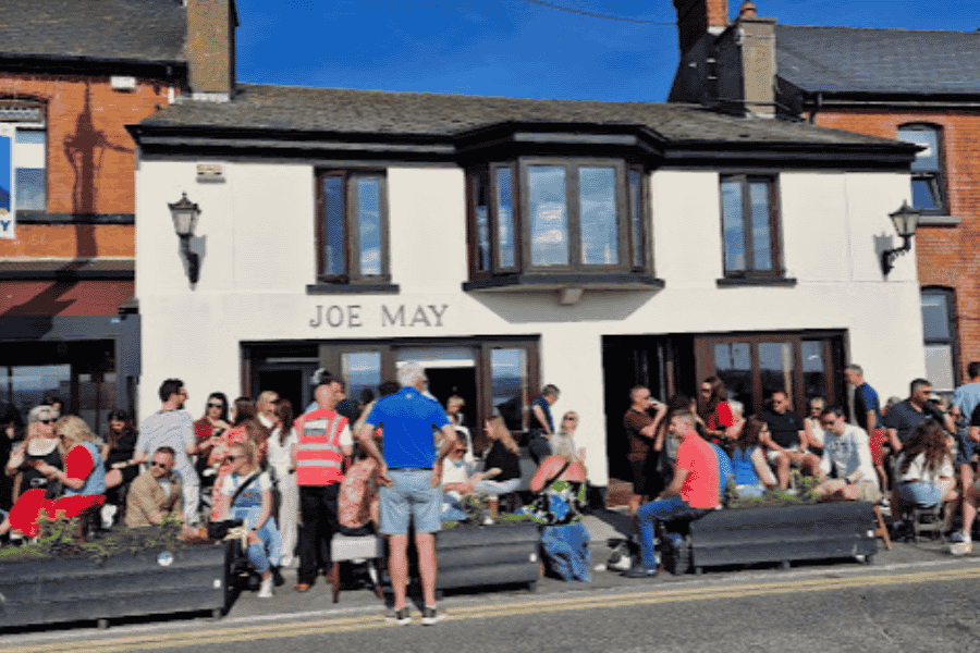 Joe May's Cafe